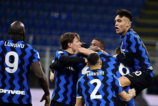  那不勒斯绝杀国米，终结蓝黑军团十连胜  